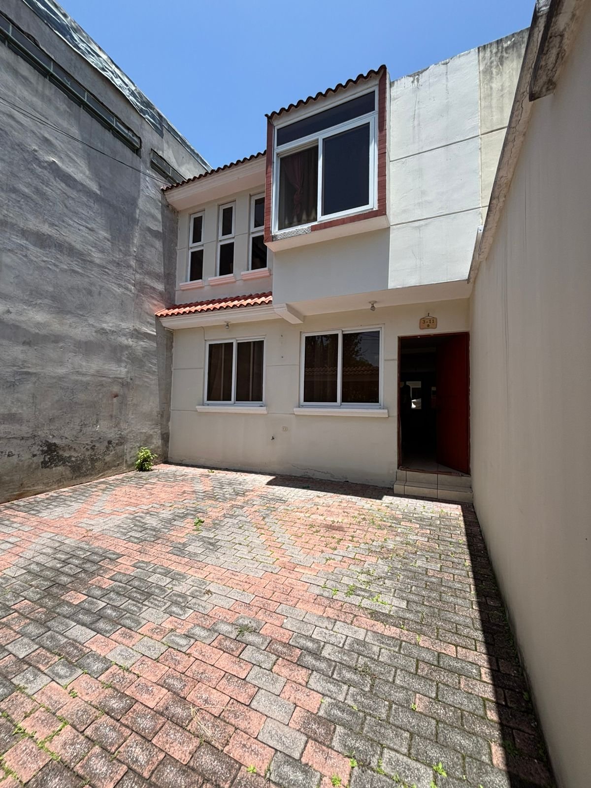 CASA EN VENTA SAN CRISTÓBAL SECTOR PANORAMA BOULEVARD SUR